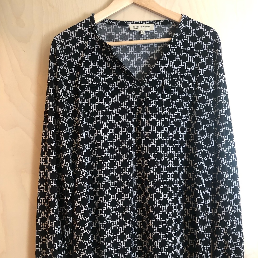 Jones New York Black and White Blouse